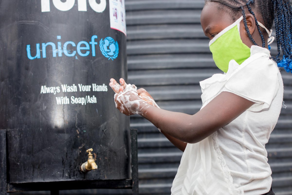 [Mais de 40% das escolas em todo o mundo não tem água e sabão para higienização dos alunos, diz Unicef]