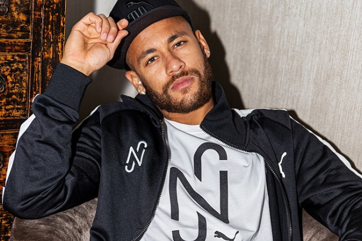 [Neymar anuncia Puma como nova patrocinadora de materiais esportivos]
