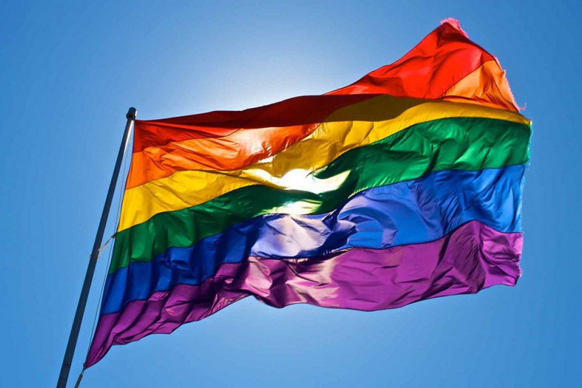 [Prefeitura de Salvador regulamenta lei que multa estabelecimentos por discriminação contra LGBTs]