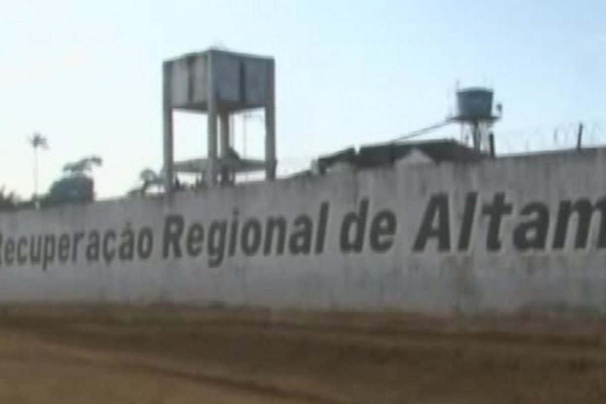 [Governo do Pará transfere líderes do confronto em Altamira]