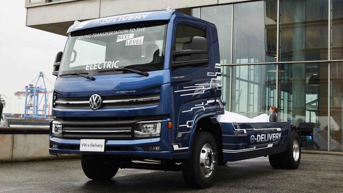 [Volkswagen vende 100 unidades de caminhão elétrico para a Ambev]