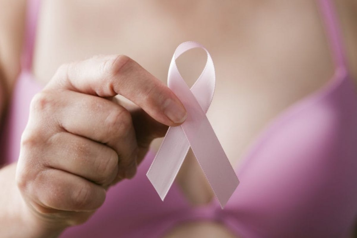 [Outubro Rosa: Mastologista fala sobre cirurgias reparadoras em pacientes com câncer de mama]