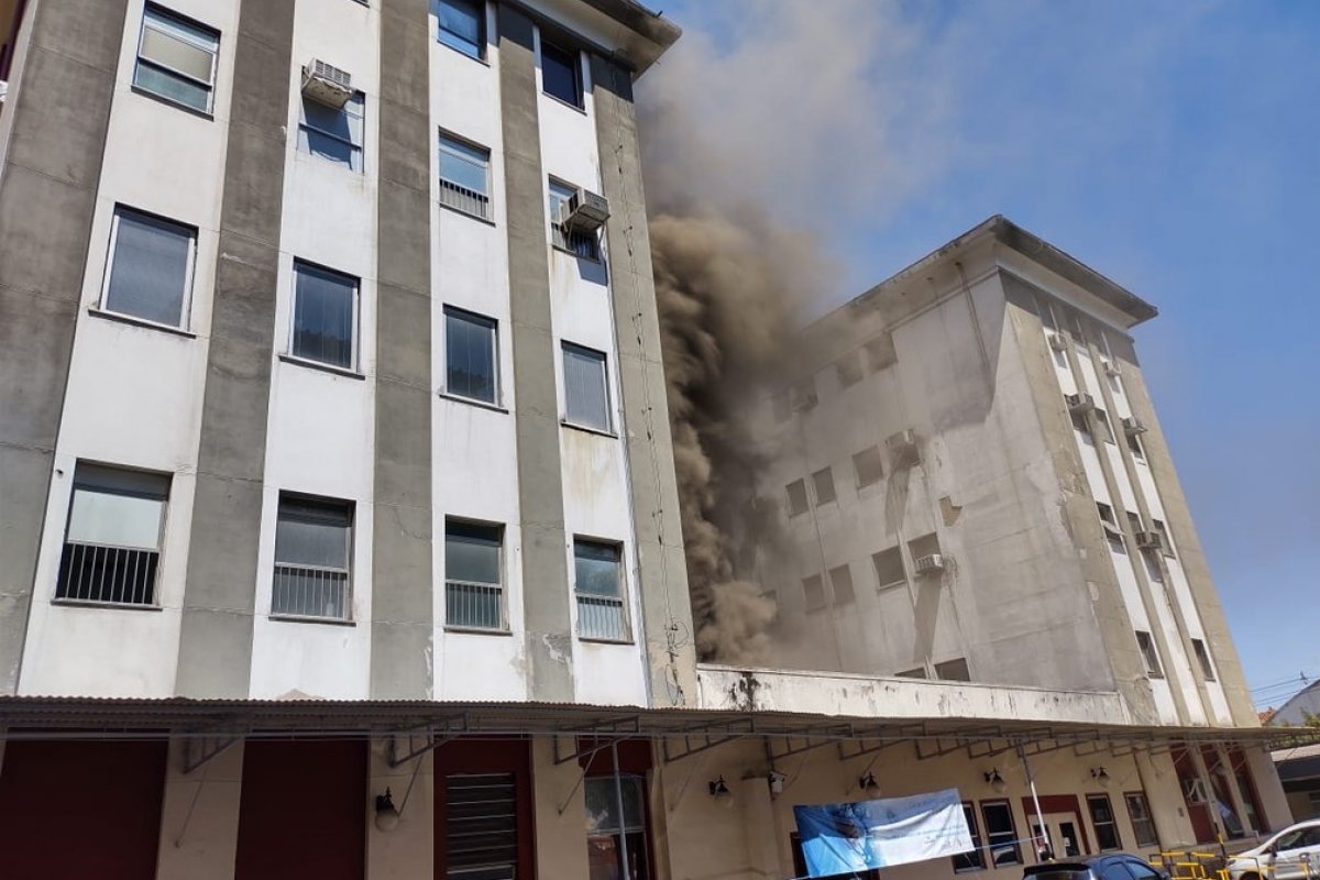 [Hospital de Bonsucesso confirma 2ª morte após incêndio]