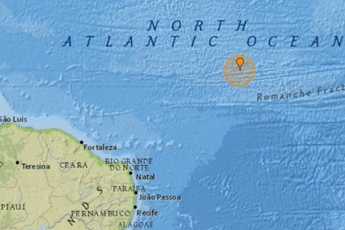 [Alerta: um terremoto no Oceano Atlântico levanta suspeita de tsunami no país ]