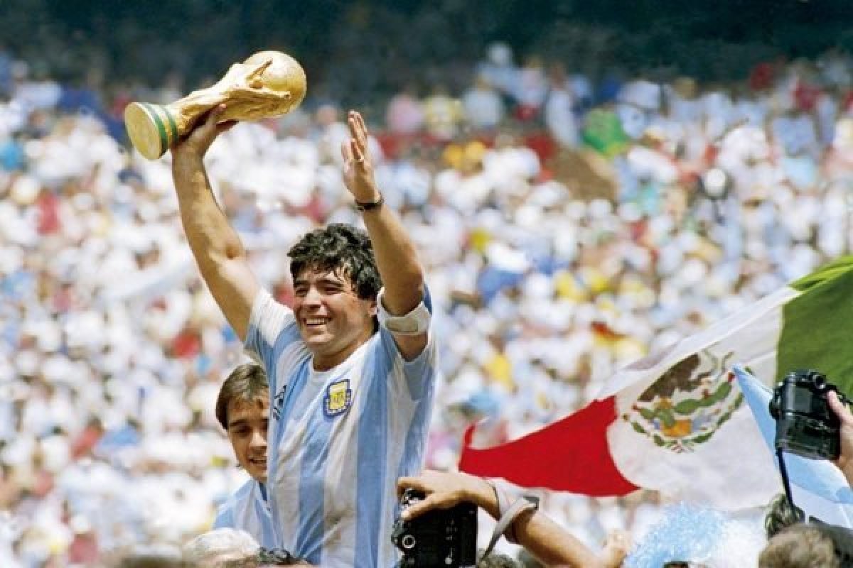 Conmebol chama Maradona de [Conmebol chama Maradona de