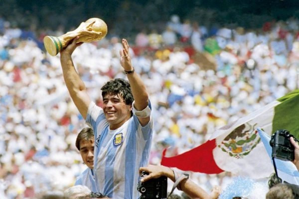 [Conmebol chama Maradona de 