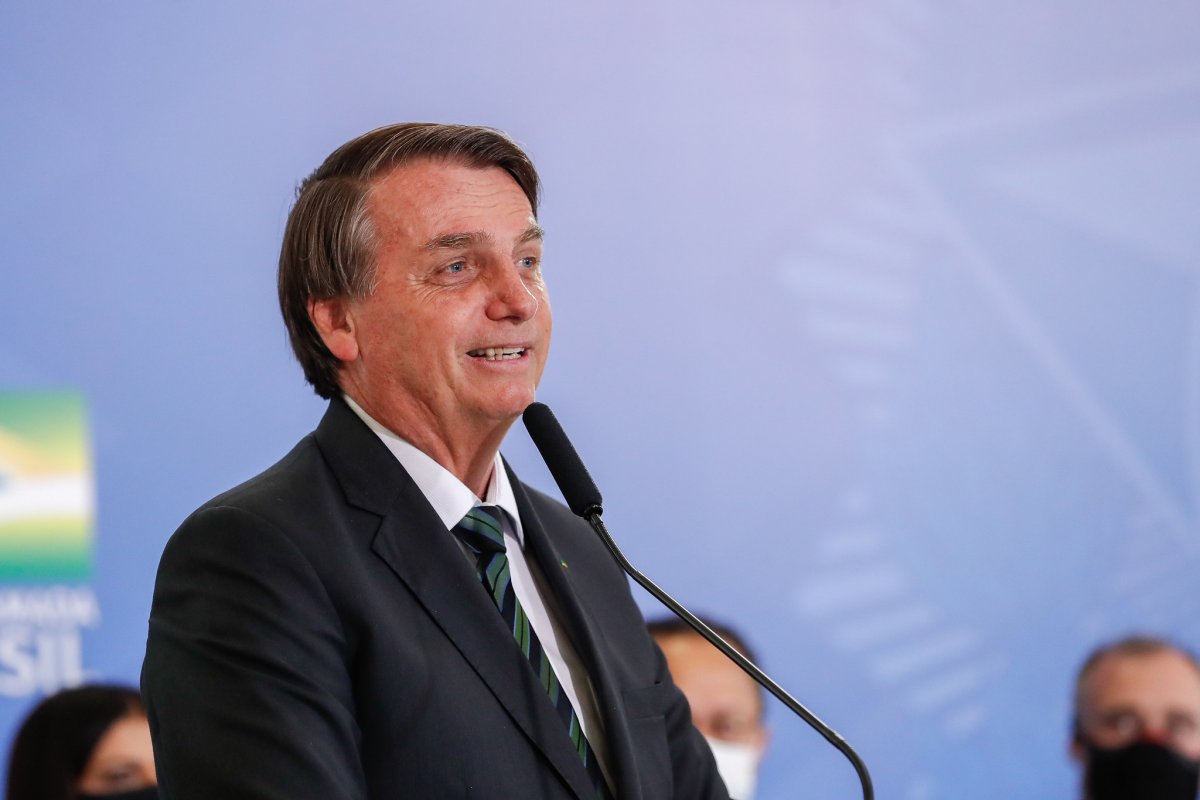 [Ipespe: Avaliação negativa do governo Bolsonaro cresce para 40%]