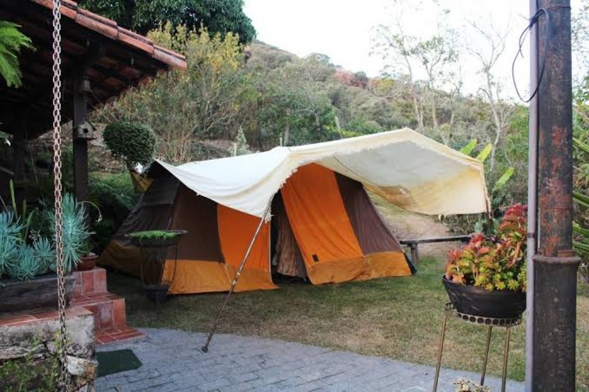 [Camping é uma das práticas turísticas mais seguras contra o contágio pela Covid-19  ]