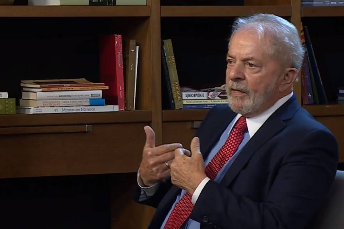 [Defesa de Lula tem acesso a mensagens de Moro obtidas na Operação Spoofing]