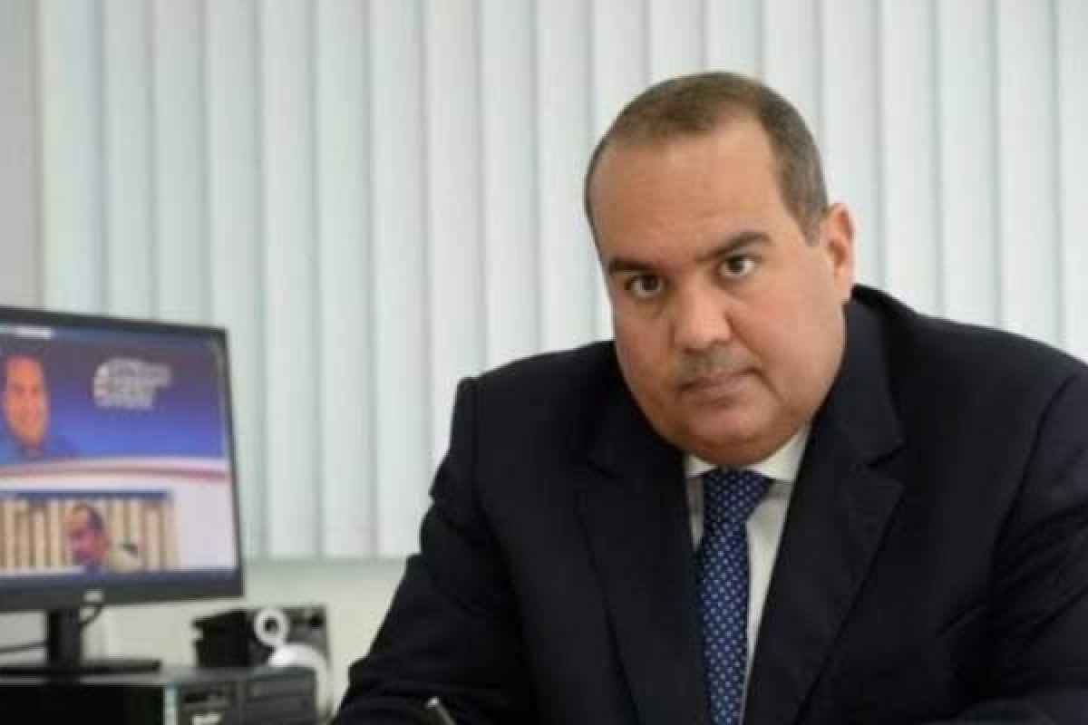 [AL-BA: oposição mantém Sandro Regis na liderança da minoria ]