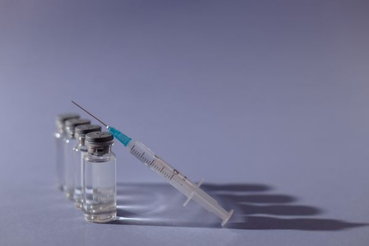 [Clube do Reino Unido oferece pacote turístico com direito a vacinação contra Covid-19]