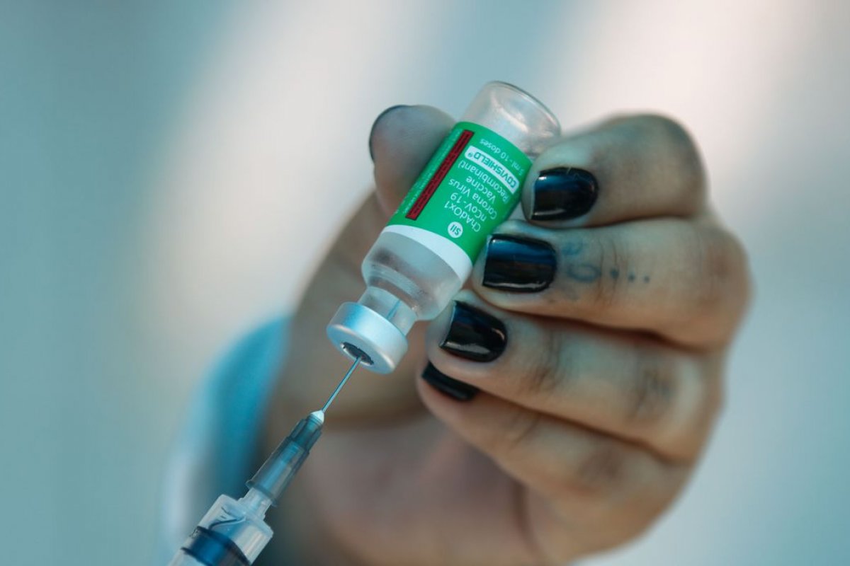 [Carga de IFA produzirá 2,8 milhões de doses de vacinas contra o coronavírus no país ]