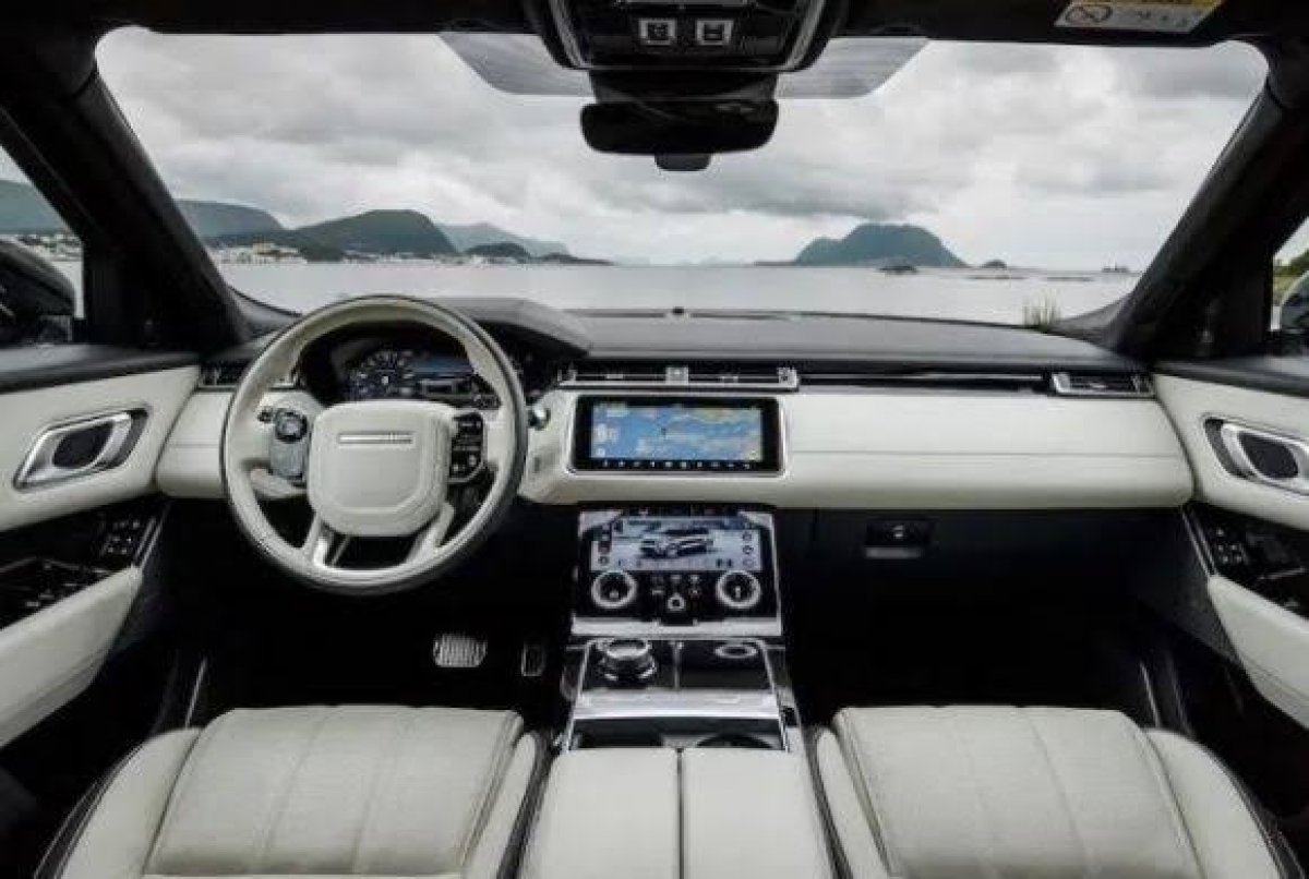 [Range Rover Velar chega à 2021 com novo motor e mais tecnologia ]