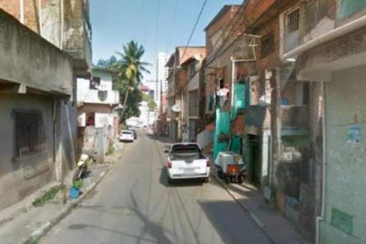 [Polícia procura filho suspeito de matar o pai, no bairro de Brotas, em Salvador]