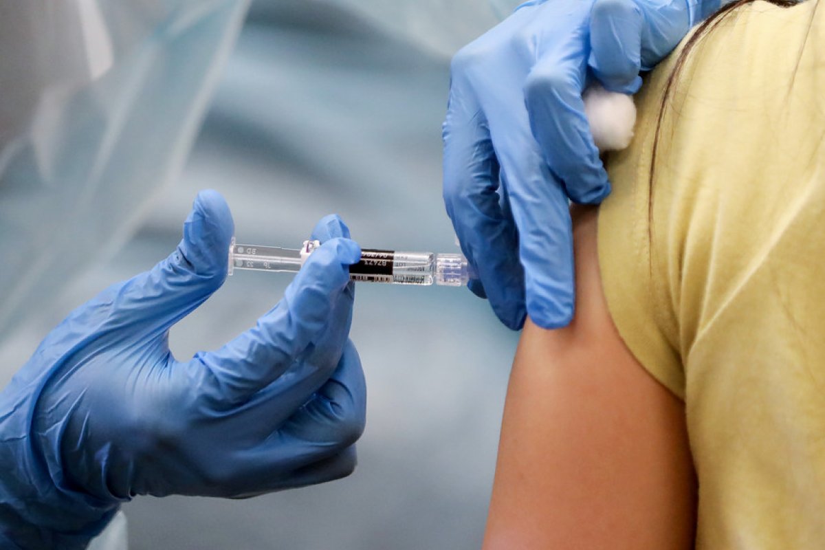[Bahia: mais 48 mil pessoas são vacinadas em primeira dose contra a Covid-19]