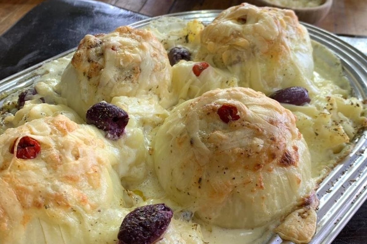 Aprenda a fazer o Bacalhau que Chora! Gastronomia Farol da Bahia