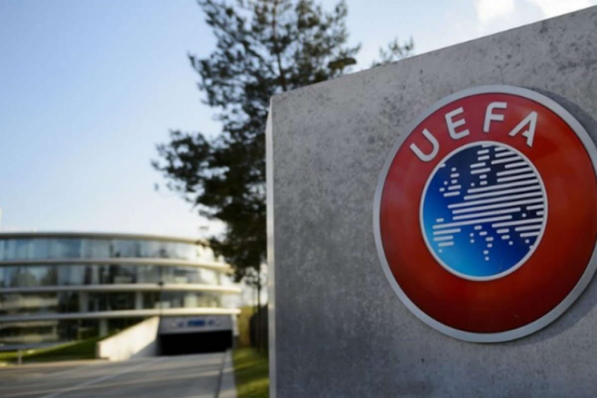 [Decisão sobre novo formato da Liga dos Campeões será tomada no dia 19 de abril, diz Uefa]