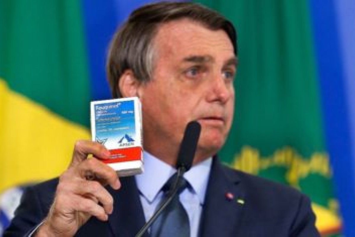 [Bolsonaro volta a defender tratamento precoce contra à Covid-19]