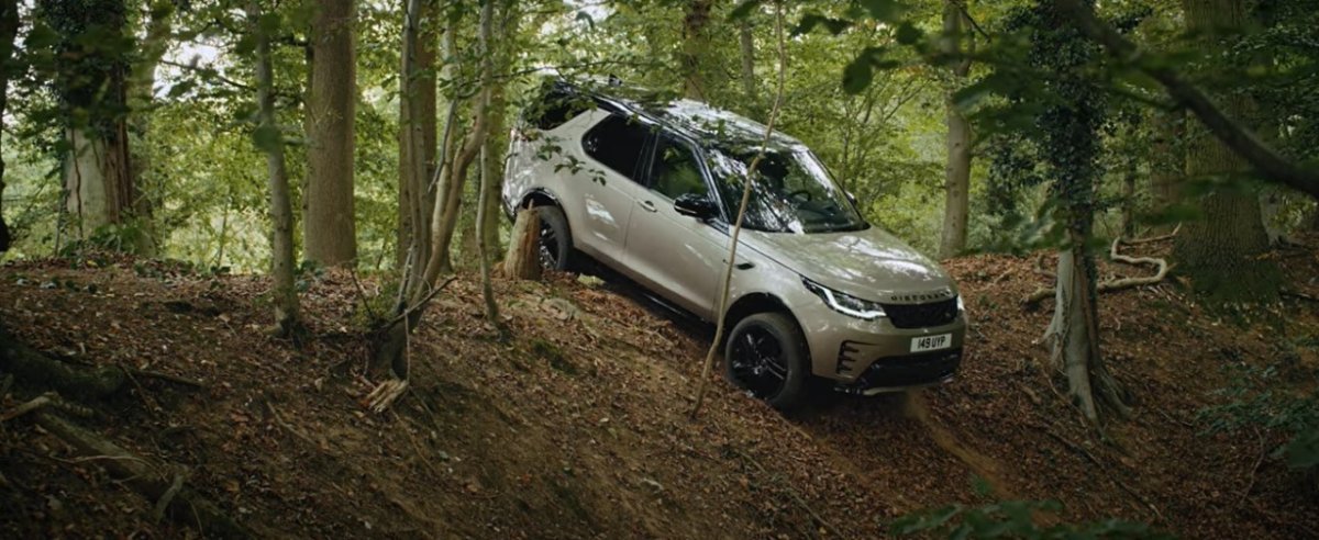 [Land Rover inicia campanha do Discovery diesel ]