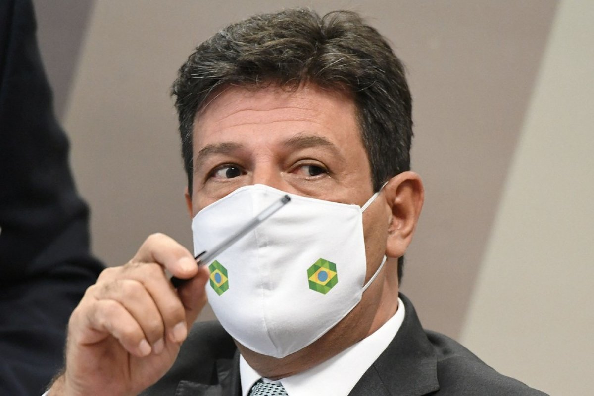 Mandetta sobre explicar descumprimento de medidas por Bolsonaro: [Mandetta sobre explicar descumprimento de medidas por Bolsonaro:
