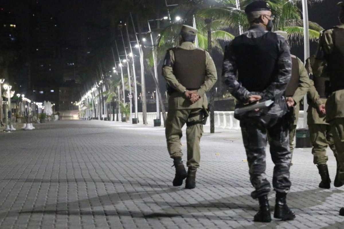 Toque de recolher em Salvador e RMS neste final de semana começa às 20h Coronavírus Farol da Toque de recolher em Salvador e RMS neste final de semana começa às 20h Coronavírus Farol da