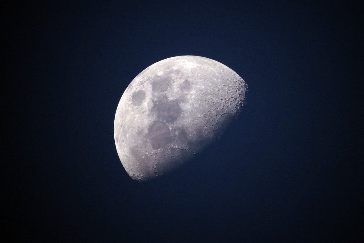 [Agência espacial indiana perde contato com módulo lunar pouco antes de pouso na Lua]