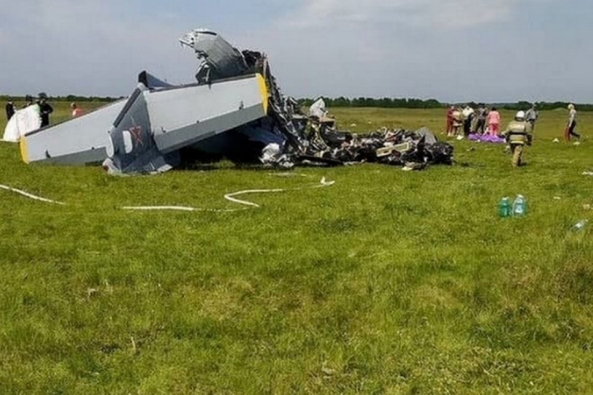 [Acidente de avião bimotor deixa mortos e feridos na Sibéria]