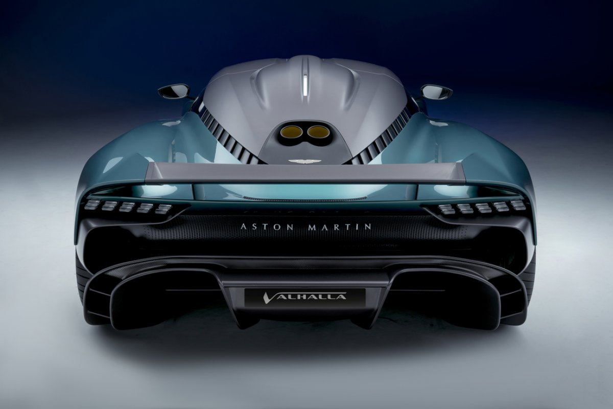 [Aston Martin apresenta modelo Valhalla com 950cv ]