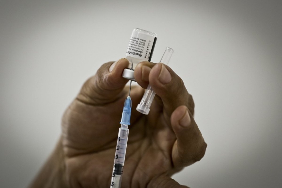 [Covid-19: Brasil bate recorde de imunização em julho com alta de 31,1%]