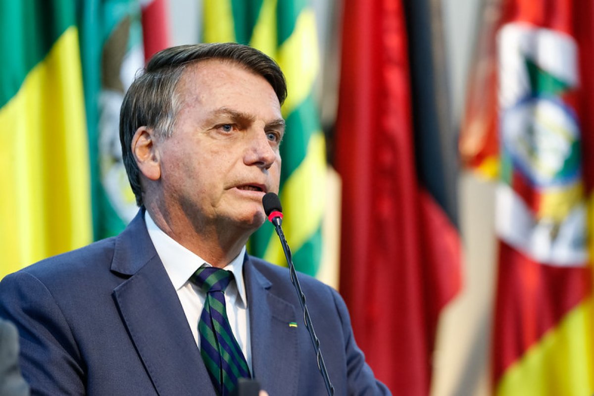 [Eleições: pesquisa aponta que governo Bolsonaro está estável nas intenções de voto ]