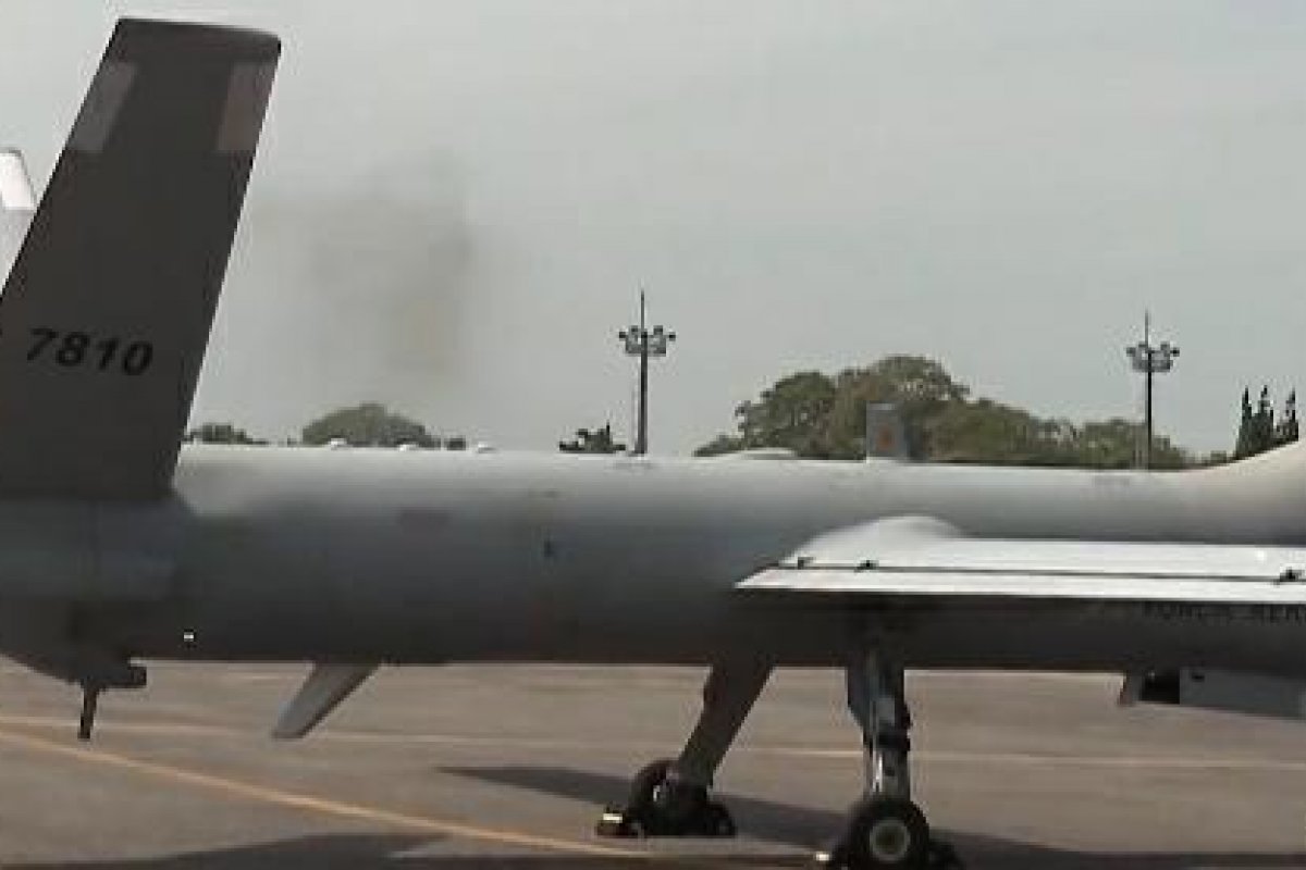 [FAB usa aviões não-tripulados para monitorar crimes ambientais na Amazônia]
