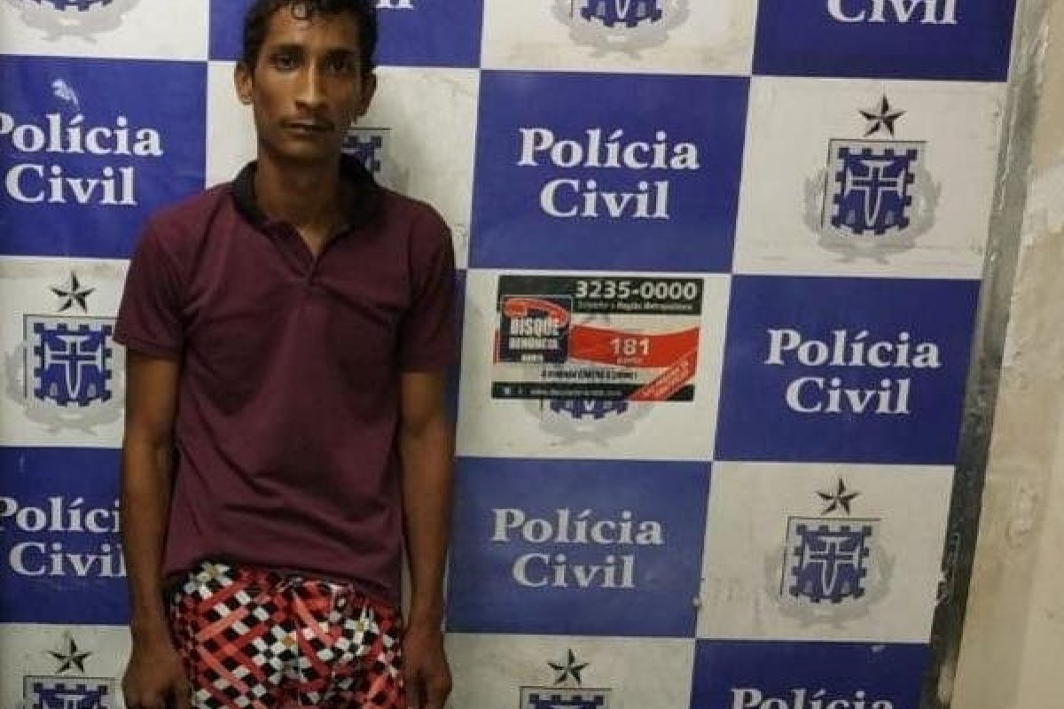 [Homem é preso suspeito de tráfico de drogas na região metropolitana de Salvador]