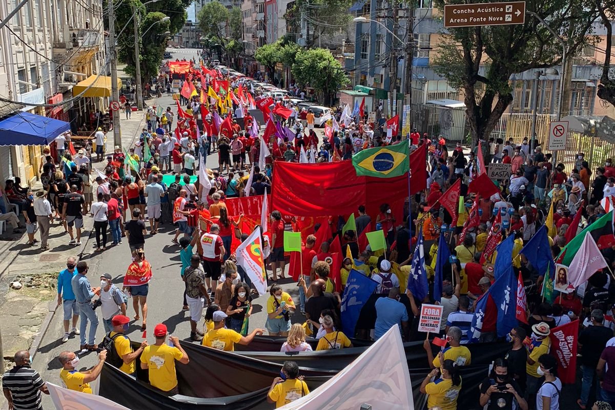 [Vídeo: Manifestantes iniciam Grito dos Excluídos no Campo Grande, em Salvador]