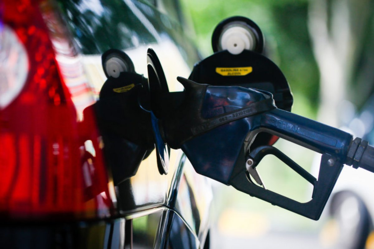[Governo aprova resolução que reduz de 13% a 10% adição de biodiesel ao diesel ]