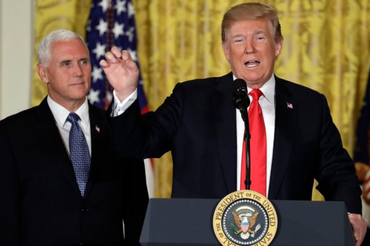 [Câmara dos EUA anuncia abertura de processo de impeachment contra Donald Trump]