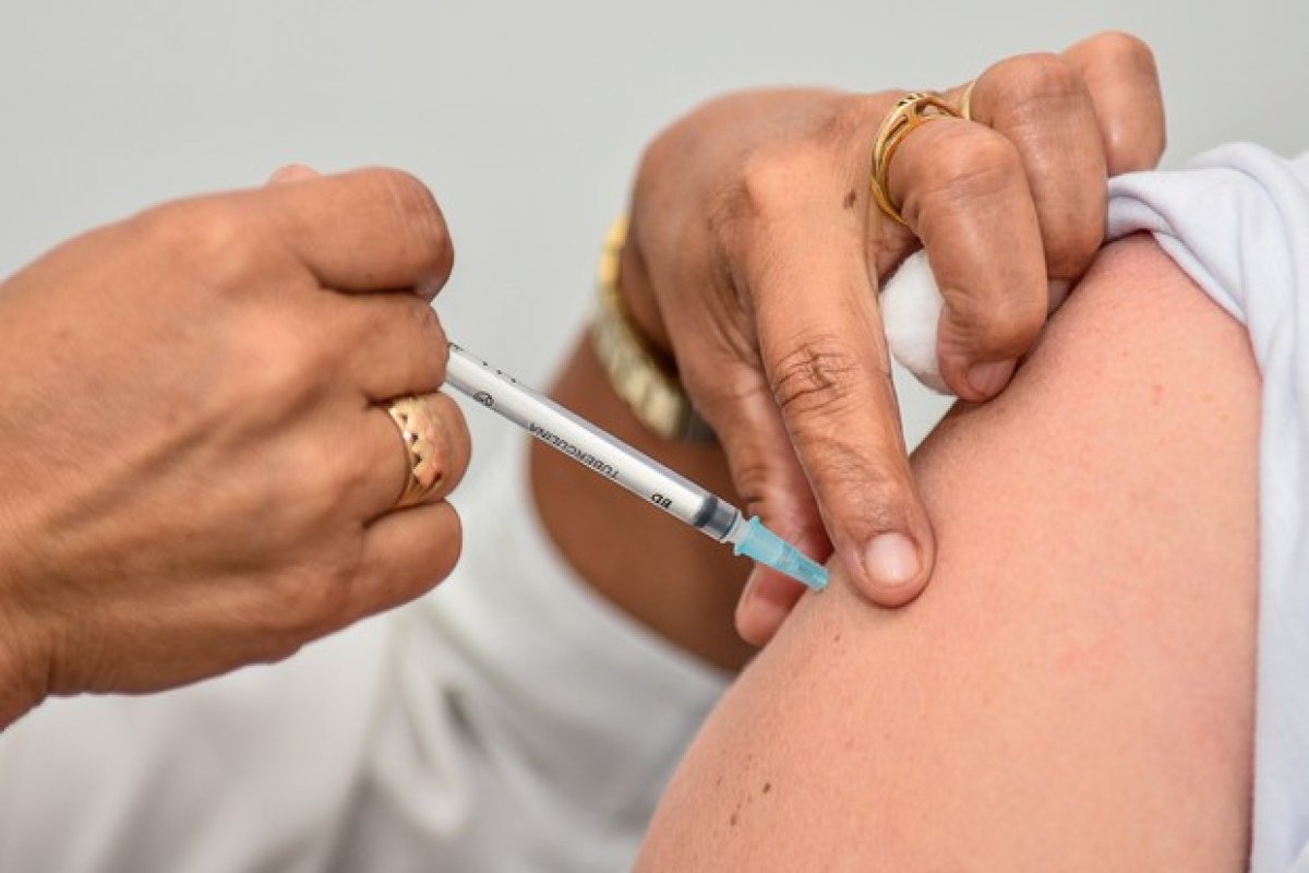 [Termina nesta sexta a Campanha Nacional de Vacinação contra a gripe ]