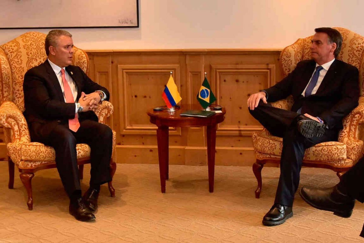 [Brasil e Colômbia assinam memorando para aumentar comércio bilateral]