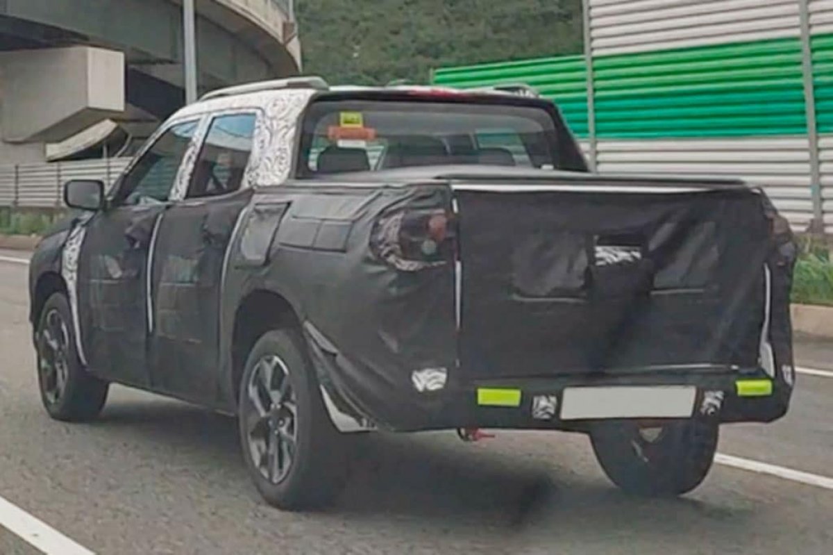 [Nova Chevrolet Montana é vista em testes na Coreia do Sul ]