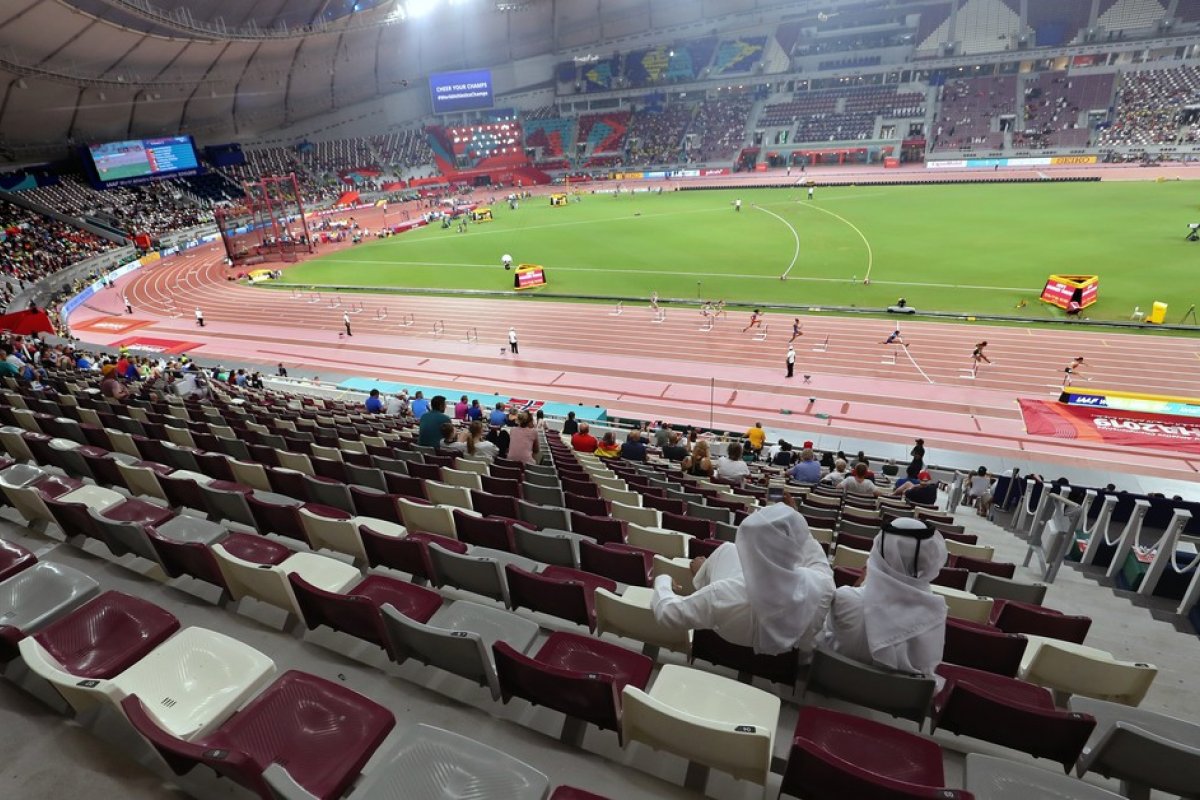 [Mundial de Atletismo em Doha é marcado pelo baixo público]