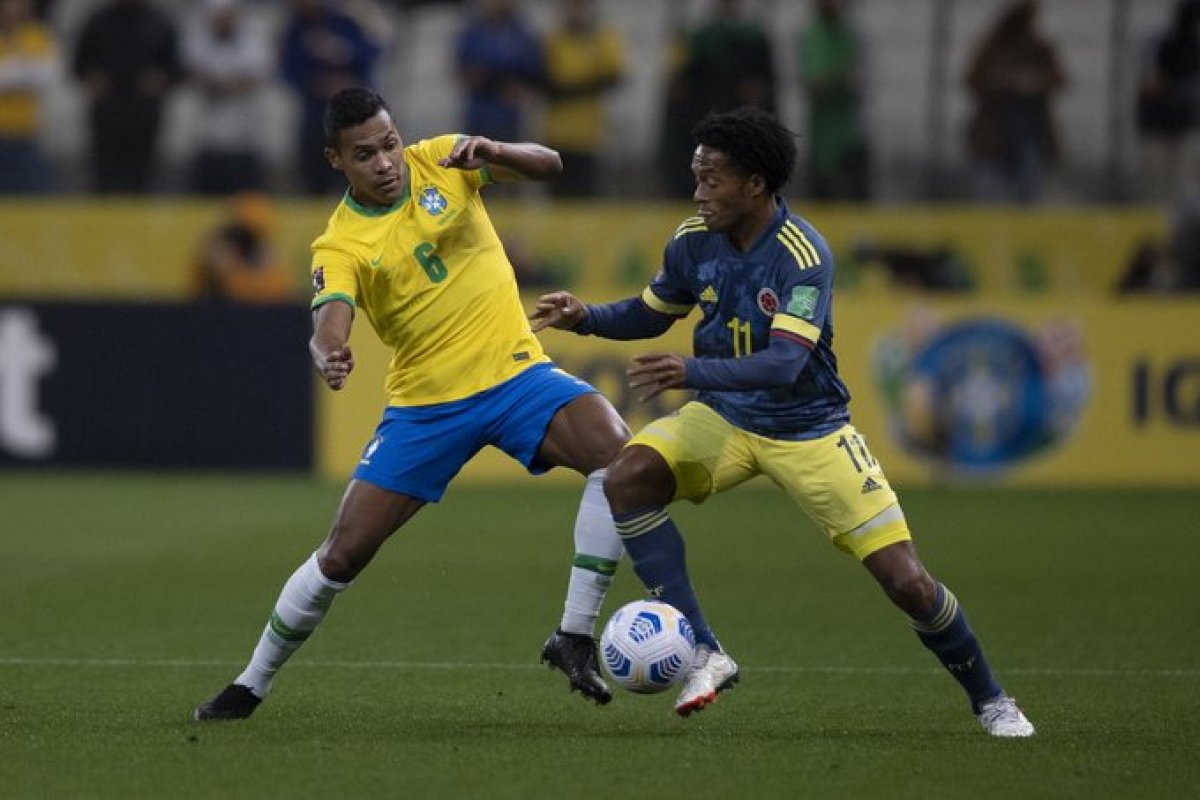 [Brasil bate Colômbia e carimba vaga para Copa do Catar de 2022]