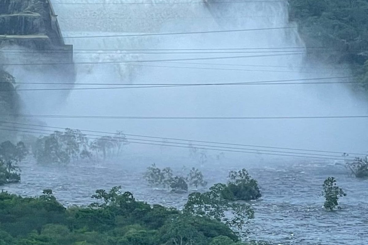 [Vídeo: abertura de comportas na barragem de Pedra do Cavalo geram prejuízos à pescadores, diz vereador]